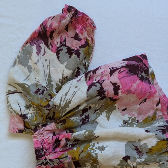 babyGap flowy bold floral long sleeve peasant blouse 0-3 months baby girl - Picture 2 of 7